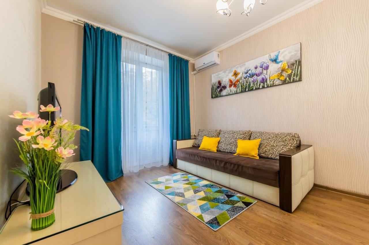 2К Квартира На Шота Руставелі, Бессарабка Kiev Buitenkant foto