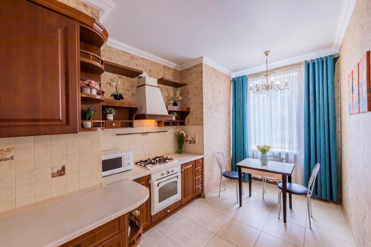 2К Квартира На Шота Руставелі, Бессарабка Kiev Buitenkant foto