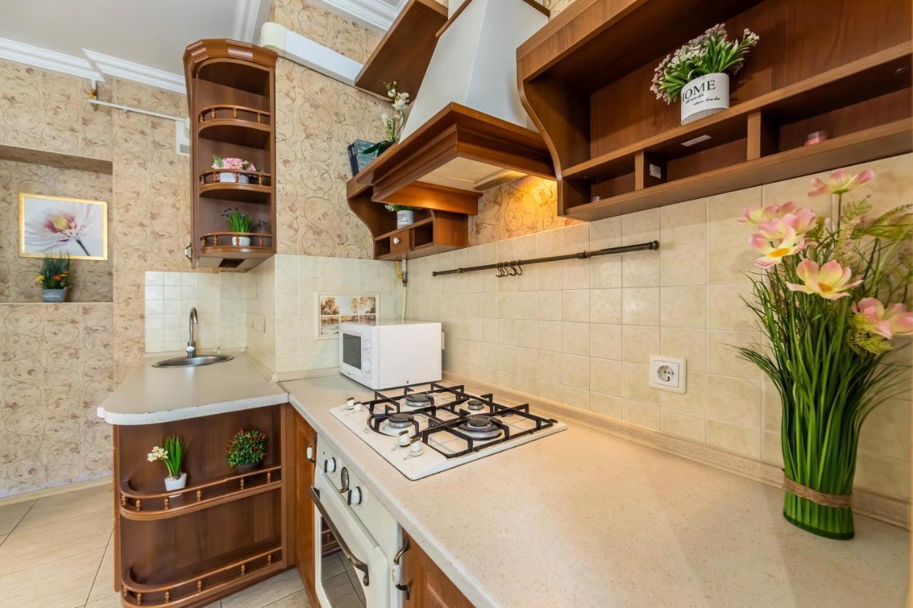 2К Квартира На Шота Руставелі, Бессарабка Kiev Buitenkant foto